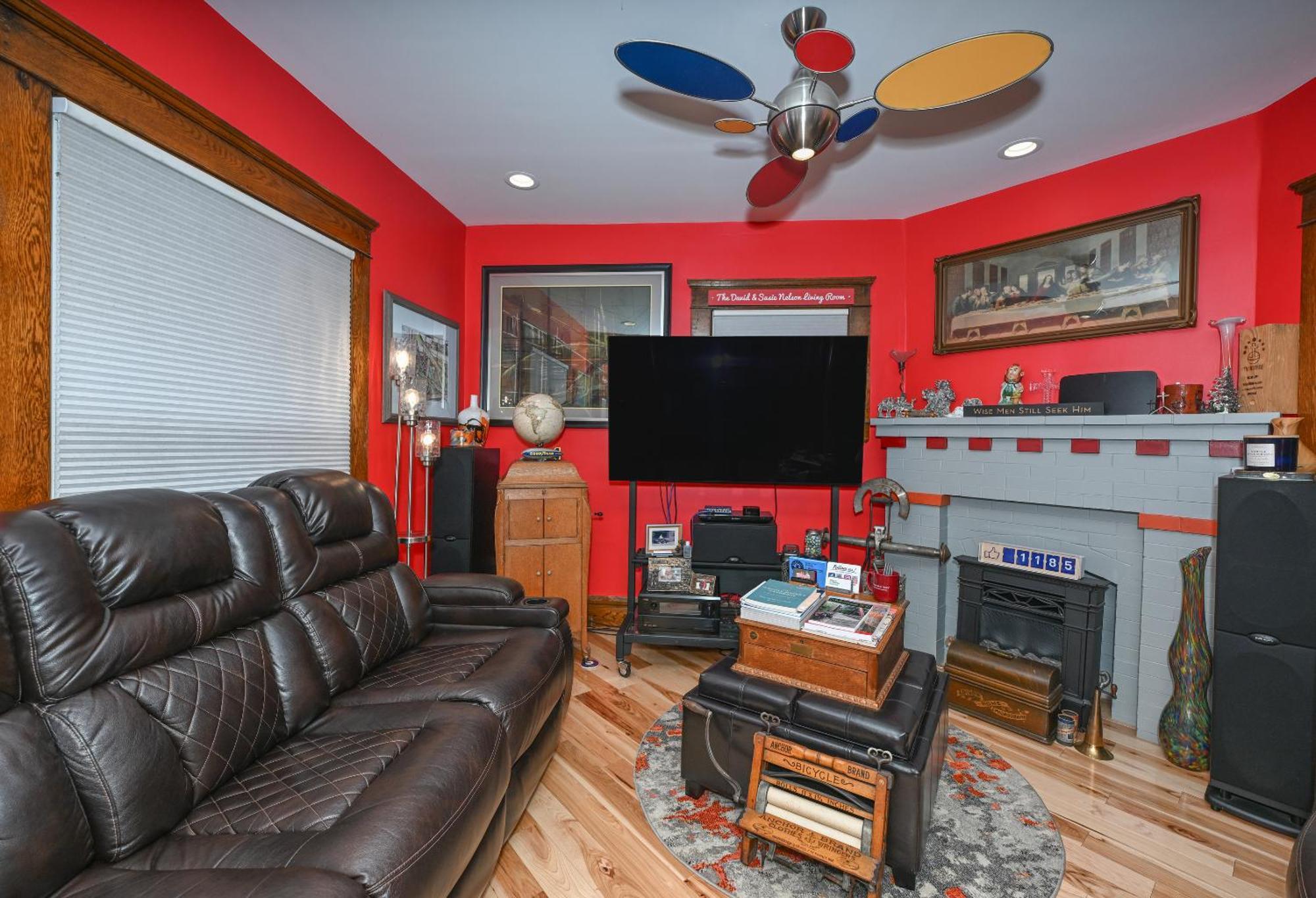 Berrodin Bed & Breakfast Akron Bagian luar foto