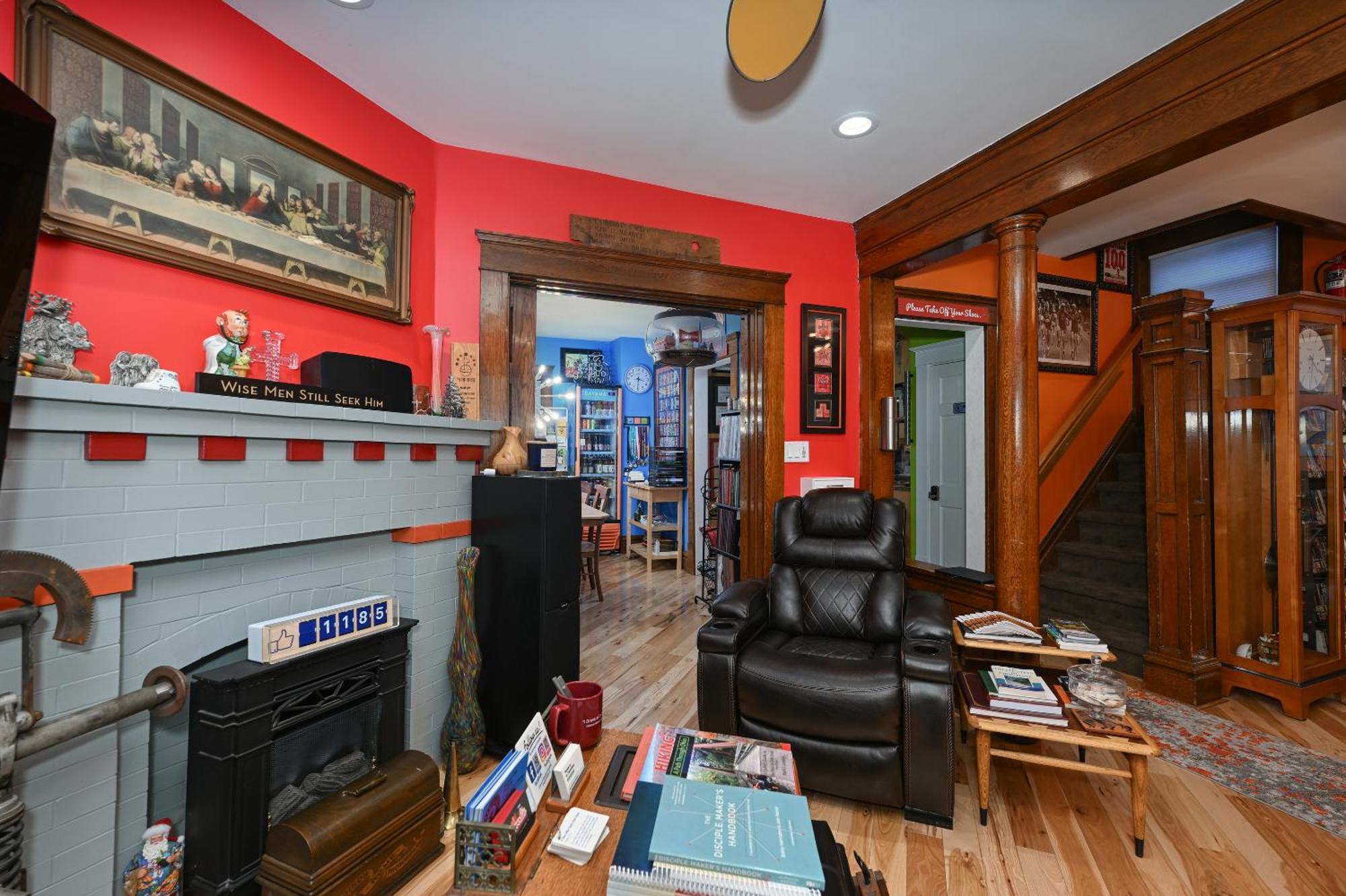 Berrodin Bed & Breakfast Akron Bagian luar foto