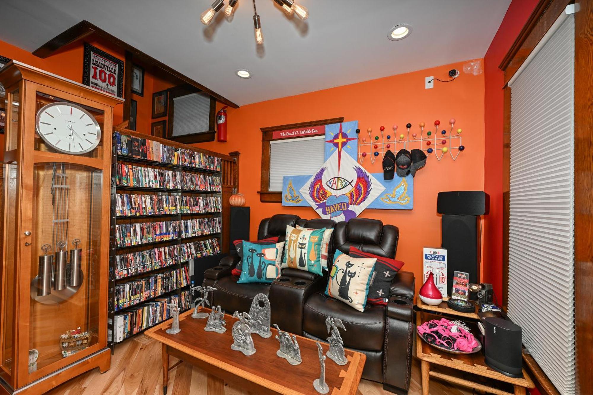 Berrodin Bed & Breakfast Akron Bagian luar foto
