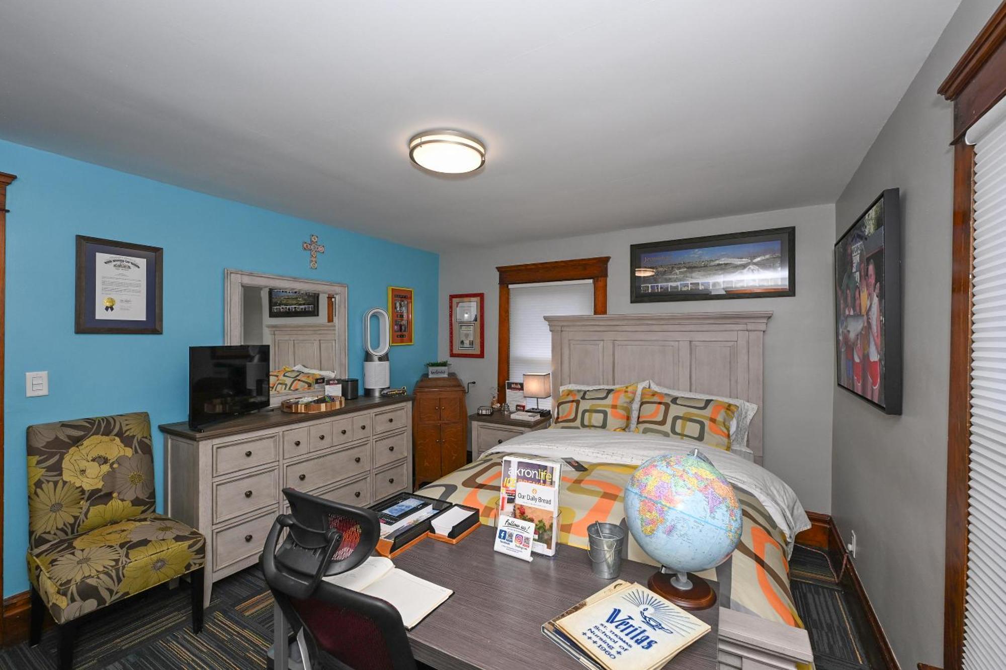 Berrodin Bed & Breakfast Akron Bagian luar foto